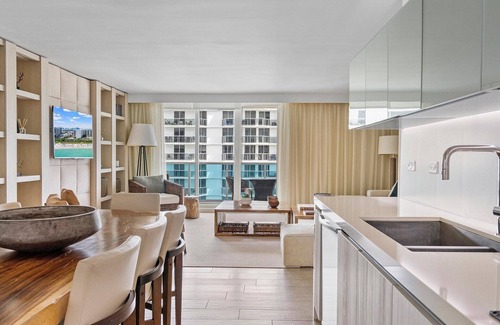 South Beach Condo | Luxurious 3/3 Ocean View Condo 1415 - Located at 1 Hotel & Homes South Beach