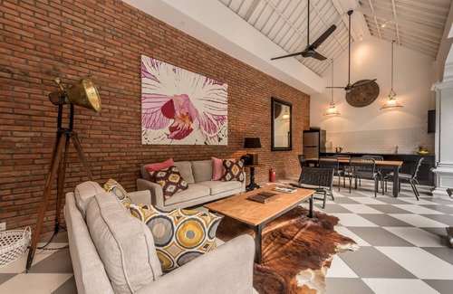 Drupadi House | Luxurious 3 BDR Villa in the Heart of Seminyak