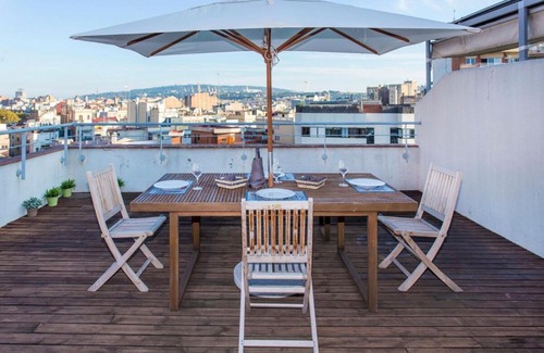 Sants Apartment | Luxurious 3 Bedroom Flat & Terrace in Sants