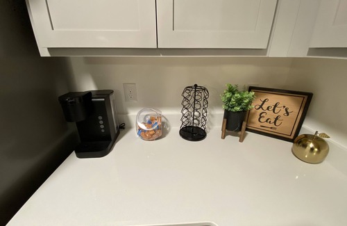 Herriman Condo | Luxurious 3 bedroom in Herriman. 4K Tv Fast wifi