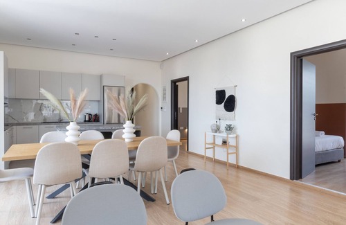 Glyfada Apartment | Luxurious 3-Bedroom Seaside Retreat | Fully Renovated April 2025