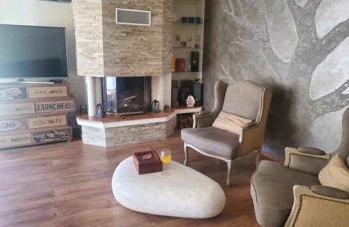La Turbie Villa | Luxurious, 3 floor Villa w/heated pool—5 km away from Monaco