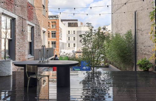 Tribeca Apartment | Luxurious 4 bedroom Designer-Loft in the heart of Tribeca with gorgeous garden