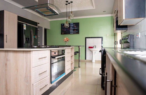 Lusaka Villa | Luxurious 4 bedroom with a pool in salama park Lusaka