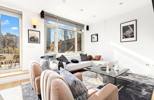 Midtown West Apartment | Luxurious 4 BR Penthouse