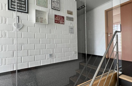 Zedelgem Apartment | Luxurious 4 * Loft for 6 or 8 people near Bruges