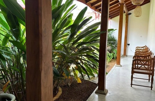 Nalagasdeniya Villa | Luxurious 5 bedroom villa in a peaceful location in Hikkaduwa Sri Lanka