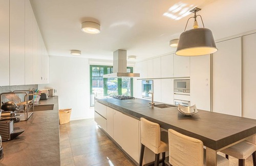 Vilamoura Villa | Luxurious 5-Bedroom Villa in Vilamoura | Villa Adelaide | Games Room | Ideal.