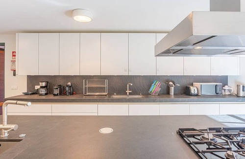 Vilamoura Villa | Luxurious 5-Bedroom Villa in Vilamoura | Villa Adelaide | Games Room | Ideal.