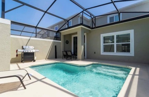 Kissimmee Villa | Luxurious 5-Bedroom Villa with Private Pool Near Disney ✨