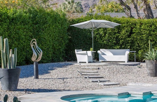 Deepwell Estates House | Luxurious 5 BR Retreat