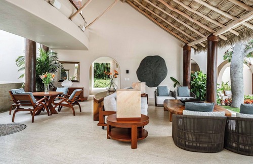 Punta de Mita Villa | Luxurious 5 Star Oceanfront Villa/Private Pool/In Gates/Staff Service