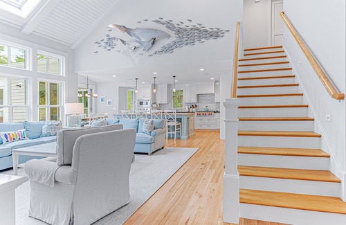 Orleans House | Luxurious 5BR central Cape home w/a pool, hot tub, home gym, kayaks & SUPs