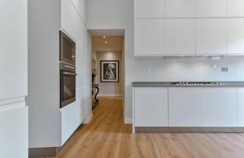 Santa Croce Apartment | Luxurious 6-Bedroom Apartment in a Historic Palazzo with Panoramic Terracennnnnn