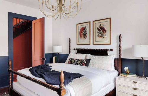Lower Garden District Bed & Breakfast | Luxurious 9BR Inn | Heated Pool & Spa