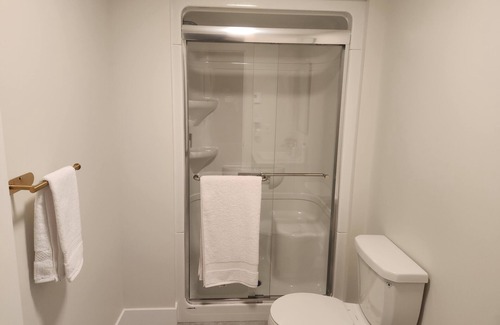 Dieppe Apartment | Luxurious Apartment - 5 Minutes from YQM Airport