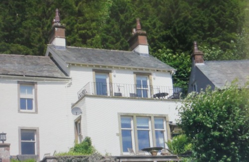 Penrith Apartment | Luxurious apartment in character building with unrivalled lake and fell views