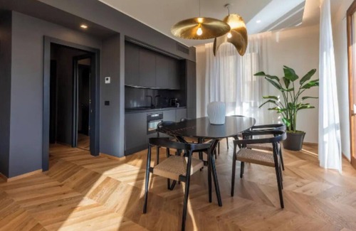 Santa Maria Novella Apartment | Luxurious Apartment in the Heart of Historic Florencen