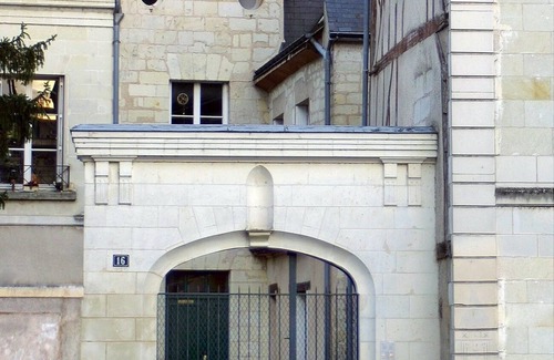 Cathedrale Apartment | Luxurious apartment with terrace and private parking in the center of Tours