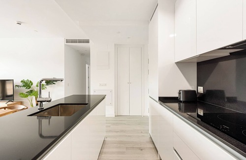 Palma-Palmilla Apartment | Luxurious apt with shared Cinema and Terrace