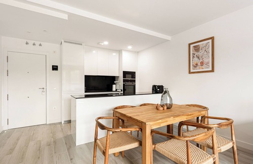 Palma-Palmilla Apartment | Luxurious apt with shared Cinema and Terrace