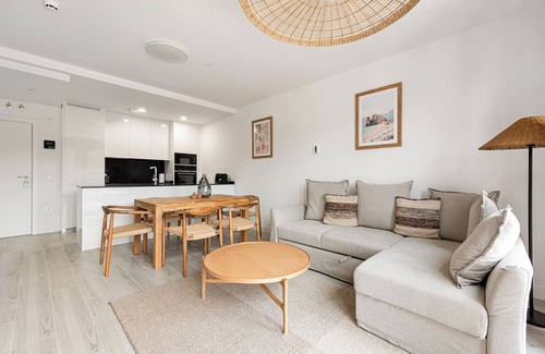 Palma-Palmilla Apartment | Luxurious apt with shared Cinema and Terrace