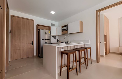 Zona Norte Apartment | Luxurious Brand New/Oasis Laguna Cristalina 2BR