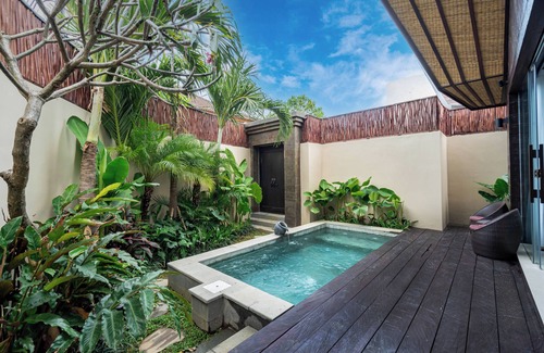 Kartika Plaza Villa | Luxurious Balinese 1 Bedroom Villa in Kuta