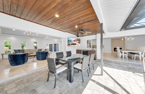 Park Shore House | Luxurious Beach Home Retreat with Pool and Private Beach Access