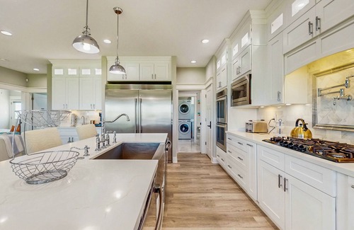 Indian Beach House | Luxurious beach house with outdoor dining and elegant design - steps to beach
