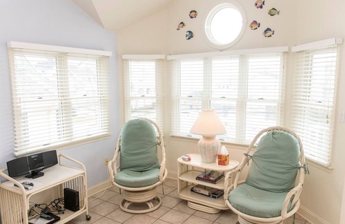 South End Condo | Luxurious Beachblock Southend Duplex, Great Views, Great Beach
