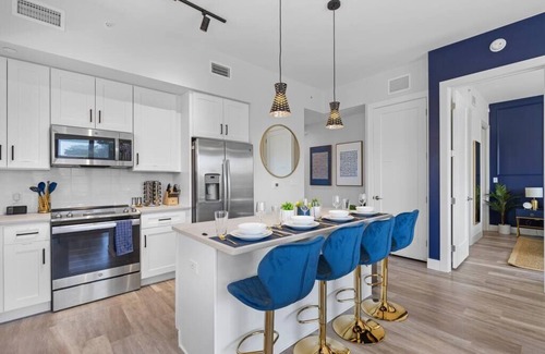 West Palm Beach Apartment | Luxurious Brand-New Coastal 2 Bedroom