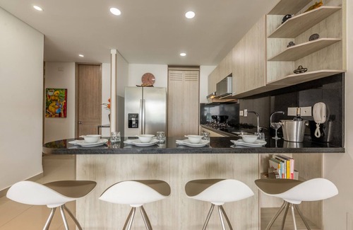 Bocagrande Apartment | Luxurious Condo with Ocean and City View, 29th Floor