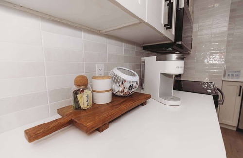 Humber Valley Ski Chalet | Luxurious Lakeside Chalet with Swim Spa