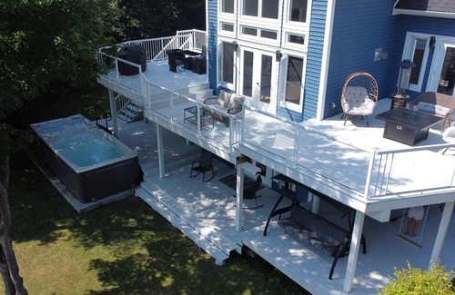 Humber Valley Ski Chalet | Luxurious Lakeside Chalet with Swim Spa