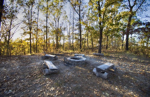 Windyville Cabin | Luxurious Cabin with private Niangua River access & view