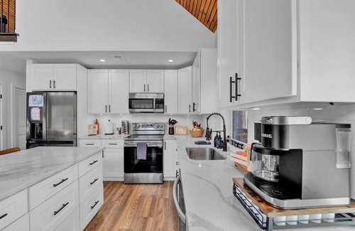 Gouldsboro Ski Chalet | Luxurious Chalet w/Hot Tub~Game &Movie Room~Lake/Pool Access
