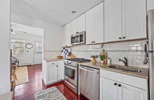 Highlands House | ★Luxurious & Comfy★ Close to Beaches 🏖️Tons of outdoor spaces 🐕 PFR