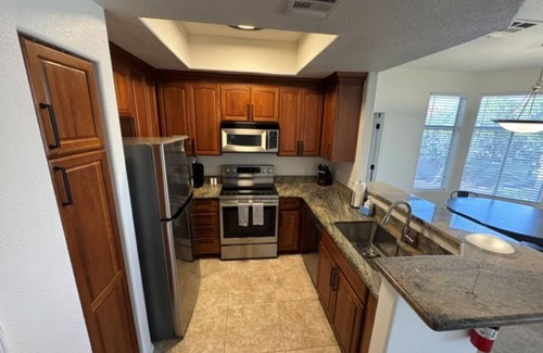 Spanish View Condo | Luxurious Condo 2BD/2BA w/Pool, Gym, and Sauna