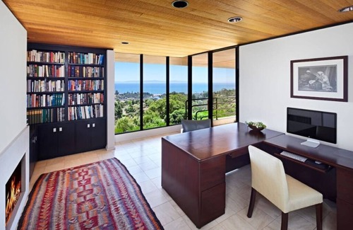 Eucalyptus Hill House | Luxurious Contemporary Home with Spectacular Views