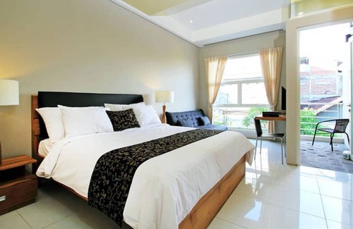 Pemecutan Kelod Apartment | Luxurious design studio in the center 9