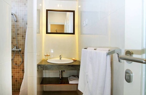 Pemecutan Kelod Apartment | Luxurious design studio in the center 6