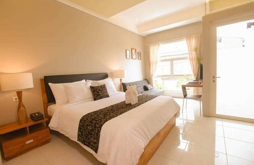 Pemecutan Kelod Apartment | Luxurious design studio in the center 6