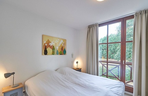 Salles Villa | Luxurious detached villa with beautiful garden on castle estate