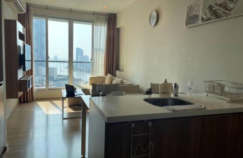 Yan Nawa Apartment | Luxurious Downtown River View chao phraya river