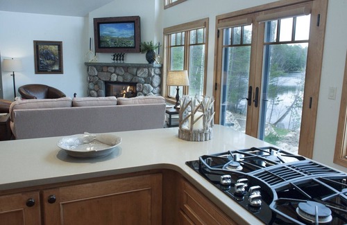 Manitowish Waters House | Luxurious escape from the port