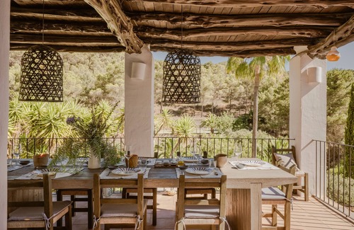 Sant Josep de sa Talaia Villa | Luxurious Finca 4,5 Hectares property nearby Ibiza Town
