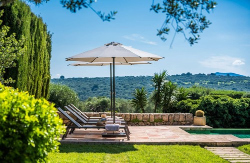 Maria de la Salut House | Luxurious Finca, Impressive Views, Infinity Pool. COVID-FREE ZONE