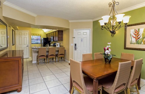 Florida Central Atlantic Coast Resort | Luxurious Four-Bedroom Villa at Westgate Lakes Resort & Spa-16 people