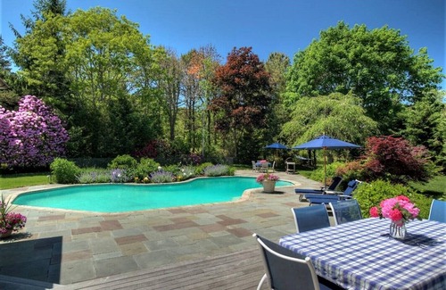Shinnecock Hills House | Luxurious Gated 4-Bedroom retreat with BayOcean View